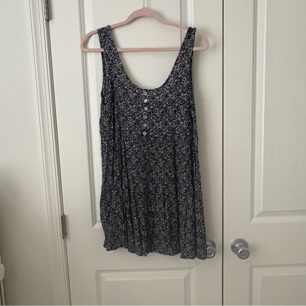 Forever 21 Black and White Floral Mini Dress